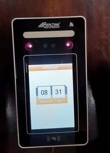 Realtime Long Range Face Recognition